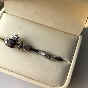 Irish Claddah ring set